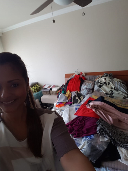 2a Shopping in your Closet